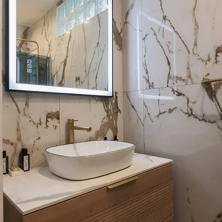 Apartment Elegant For 4 People Paris