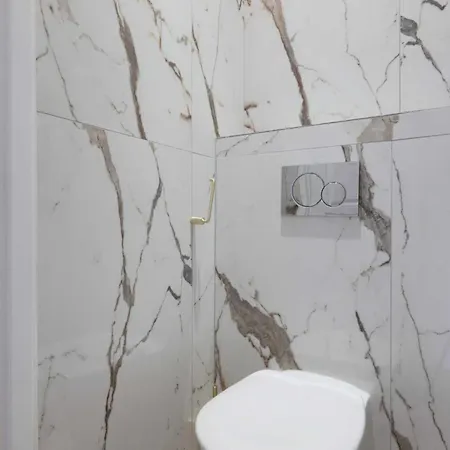 Elegant For 4 People Apartment *